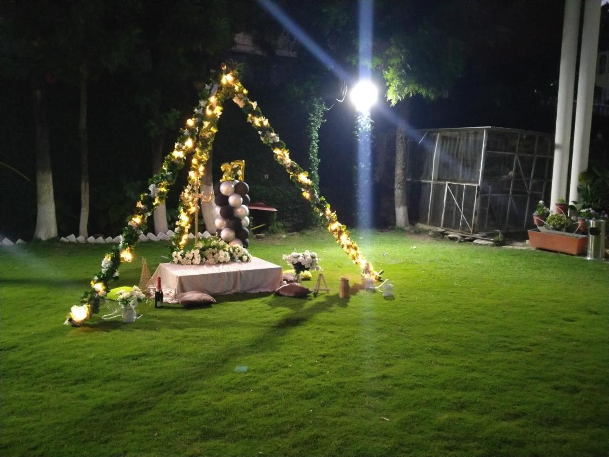 Alaf Laila Guest House アボッターバード エクステリア 写真