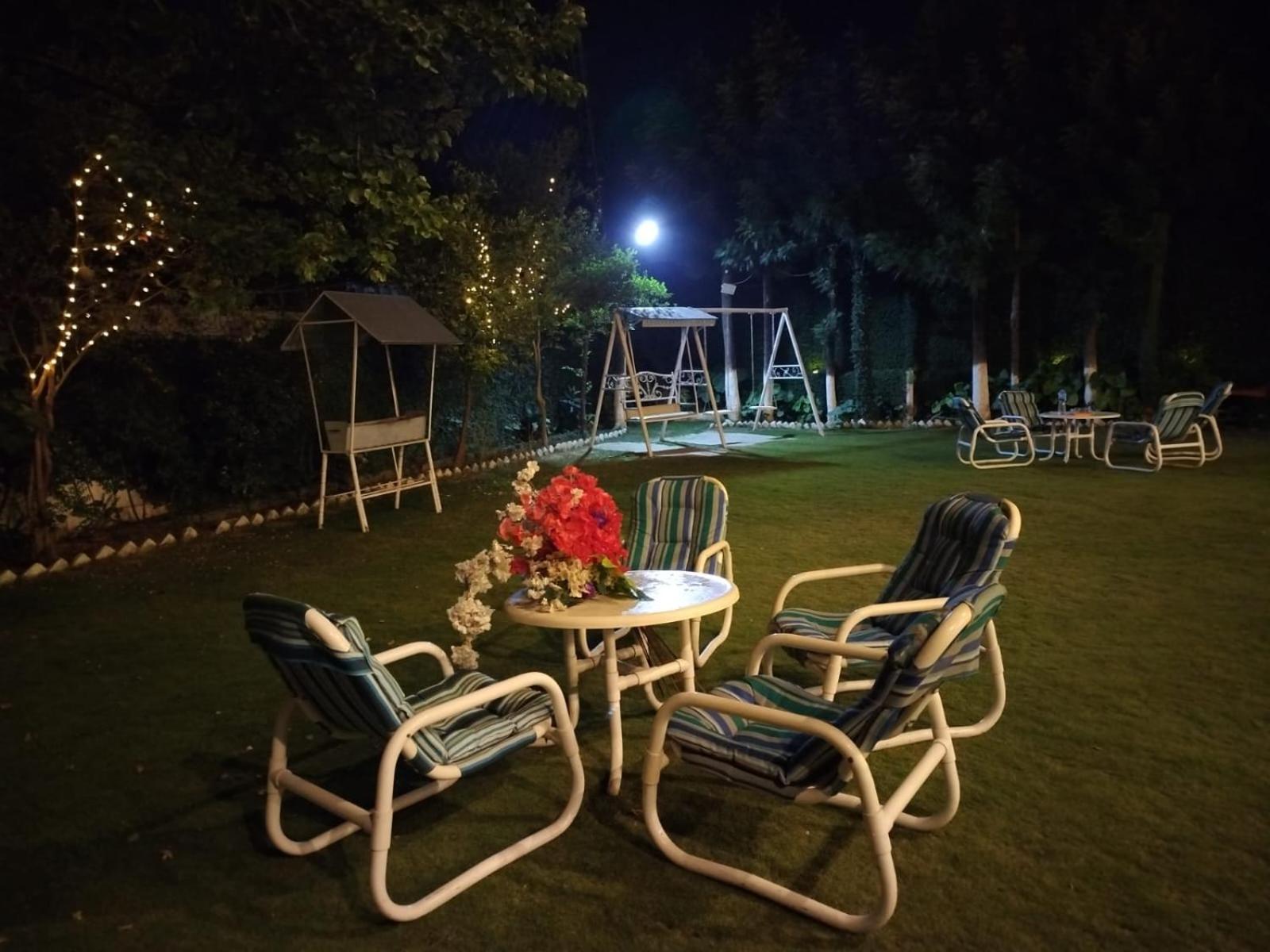 Alaf Laila Guest House アボッターバード エクステリア 写真